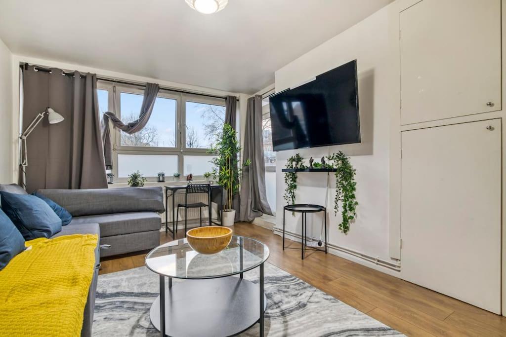 Appartement Peaceful 2-Bed South Bank à Londres Extérieur photo